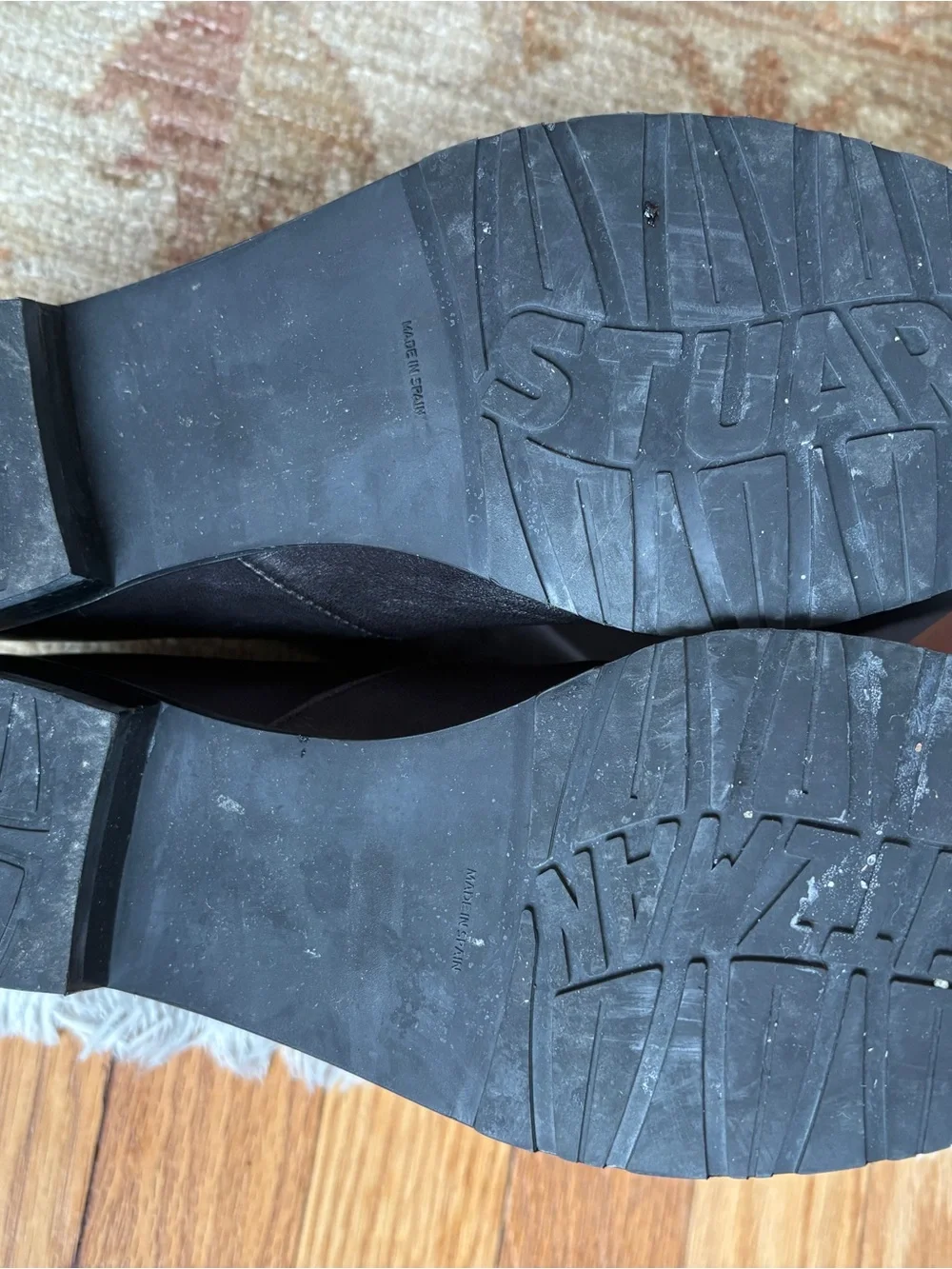 Stuart Weitzman 